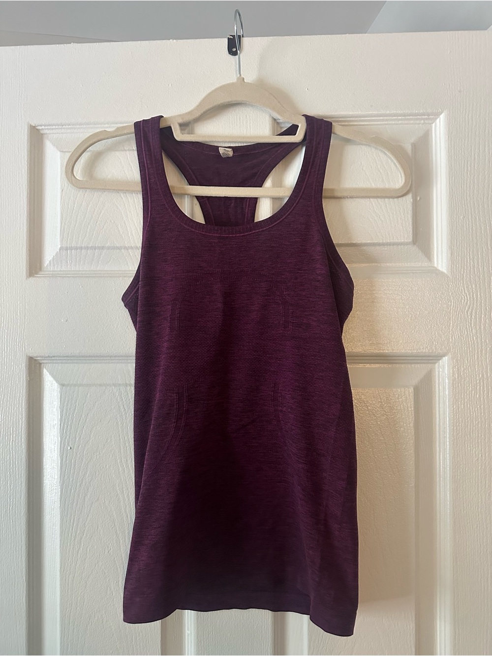 Lululemon Women’s Plum Racerback Tank Top